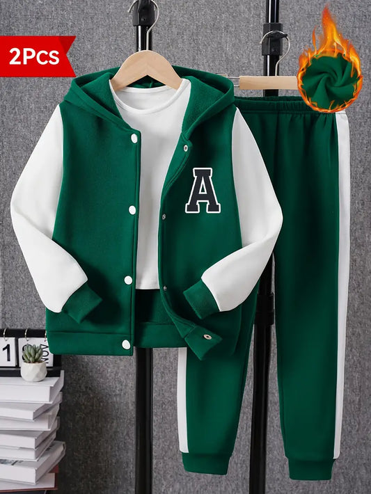 Conjunto de chaqueta de béisbol con capucha y pantalones